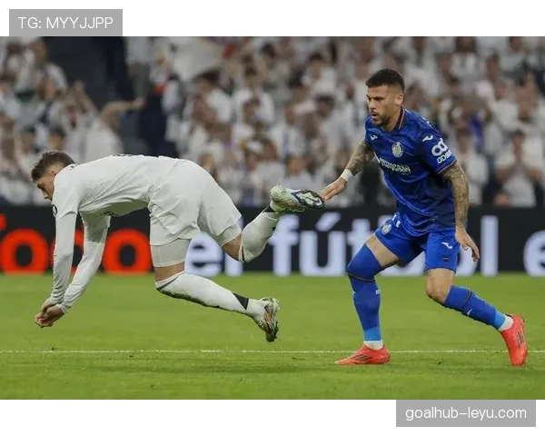 大卫·索里亚闪耀西甲赛场，关键表现助球队斩获重要胜利