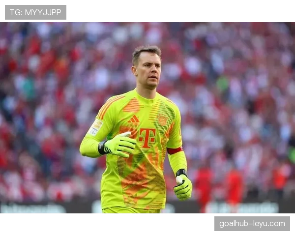 诺伊尔神勇扑救力保球门不失，连续零封引热议